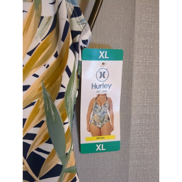 NWT Hurley Swimsuit X-Large  One-Piece Swimwear XL UPF 50+ Leaves Botanicals NEW - Picture 3 of 9